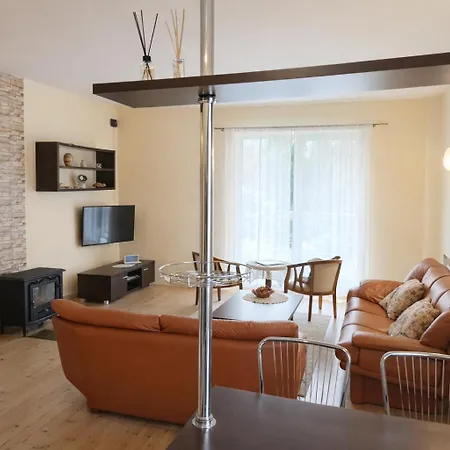 アパート 109m2 -apartment Luiza 1- New